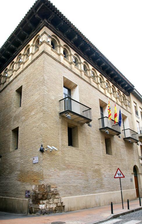 Lucero Dos Catedrales Apartment ซาราโกซา ภายนอก รูปภาพ